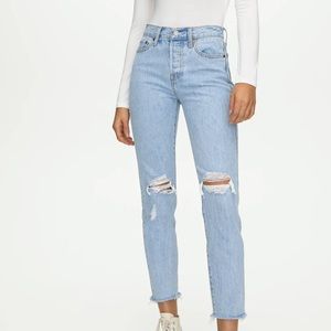 Levis ripped wedgie jeans